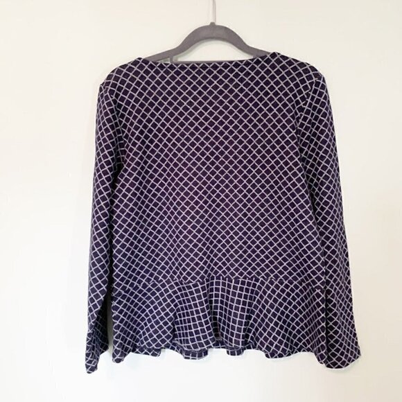 Talbots peplum long sleeve flutter top - Size Medium Petite - Picture 4 of 6